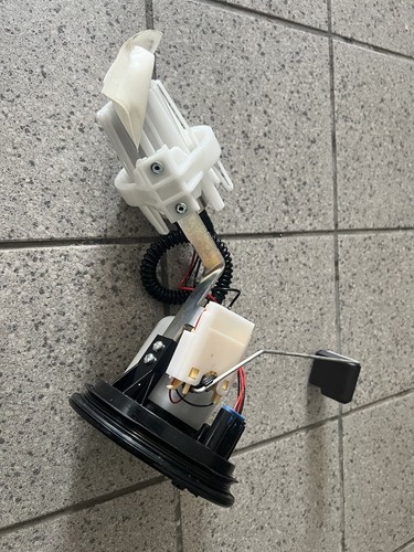 POMPA BENZINA ORIGINALE BMW R 1250 GS ANNI 2018 2019 2020 2021 - Foto 2 di 4