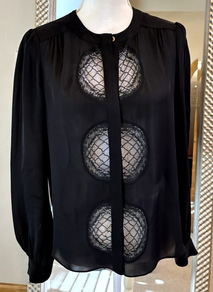 Blusa Diane Von Furstenberg de seda negra con inserción de encaje talla 6