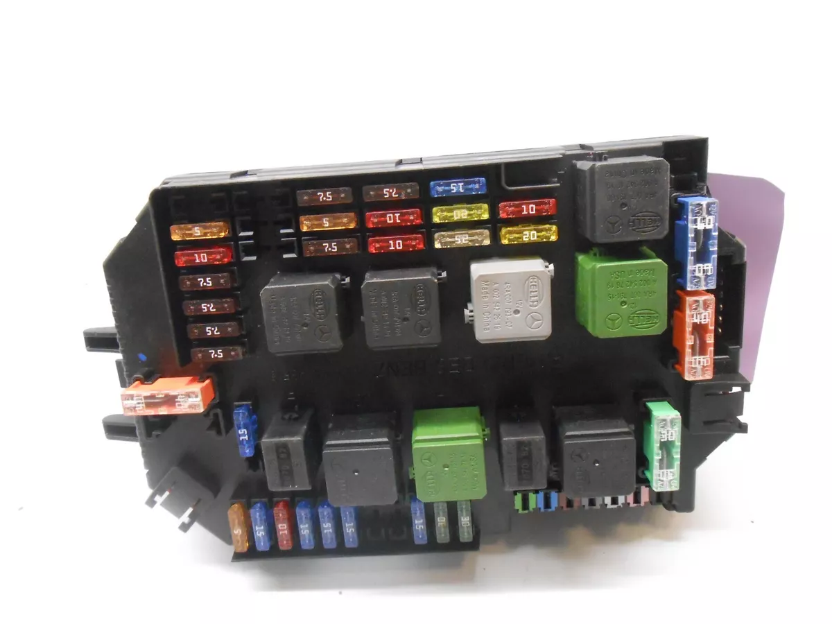 2007-13Mercedes S-Class Fuse Box Body Control OEM A2215405550 