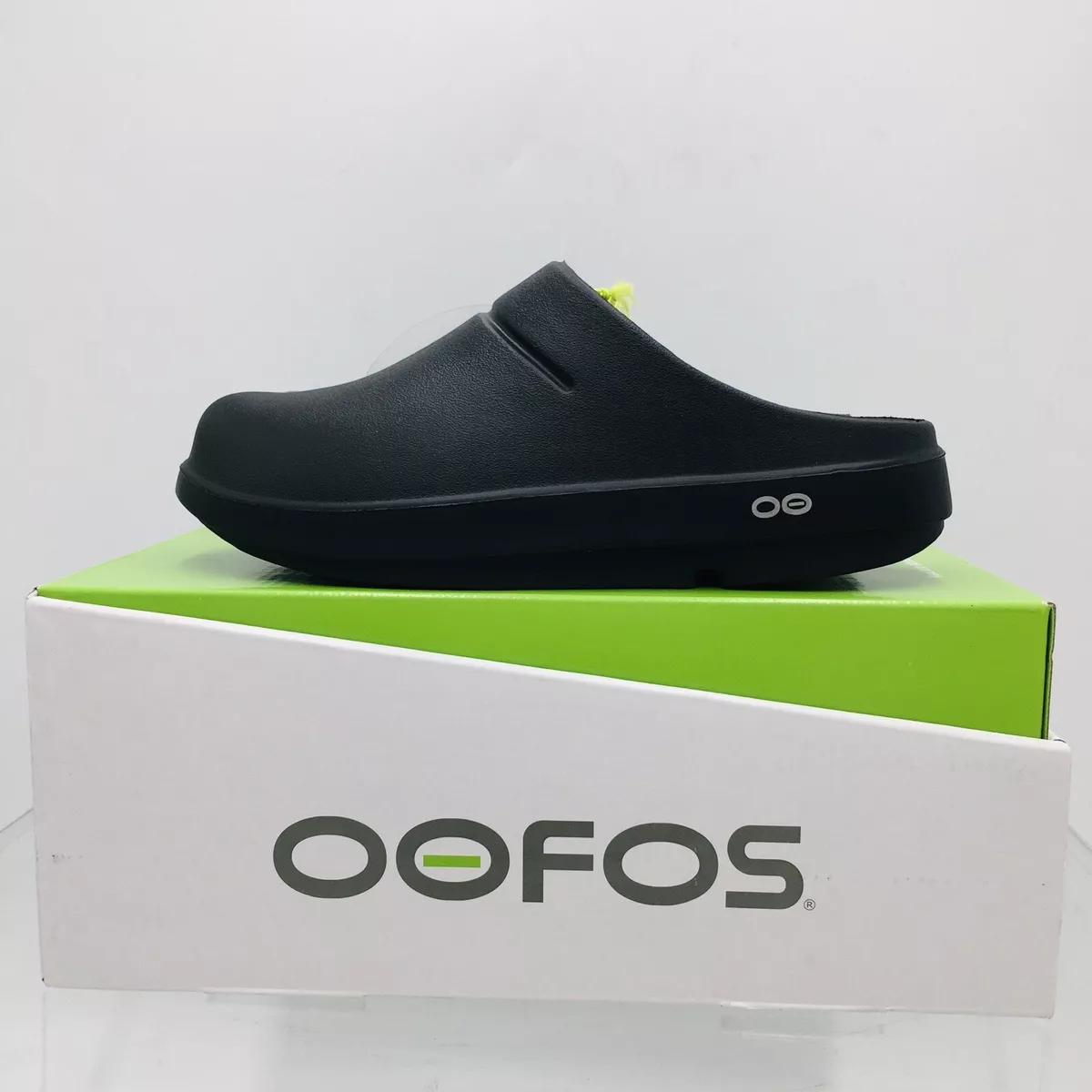 NEW Oofos OOcloog Black Women’s Recovery Shoes Size 8 Medium