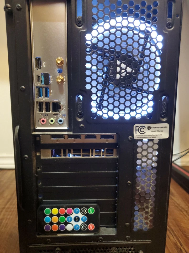 CyberPowerPC GXIVR8060A8 1 TB Intel Core i5 2.9 GHz 4x8=32GB  Gaming PC - Black - Image 3 of 4