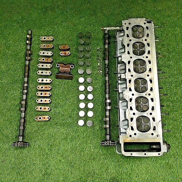 Jaguar XJ 6 X300 3.2 Aj16 Cylinder Head Camshafts EBC11461 19941997