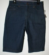 NYDJ LIFT TUCK CAPRI SHORTS IN Denim SIZE 6 Style 10077 NEW 78