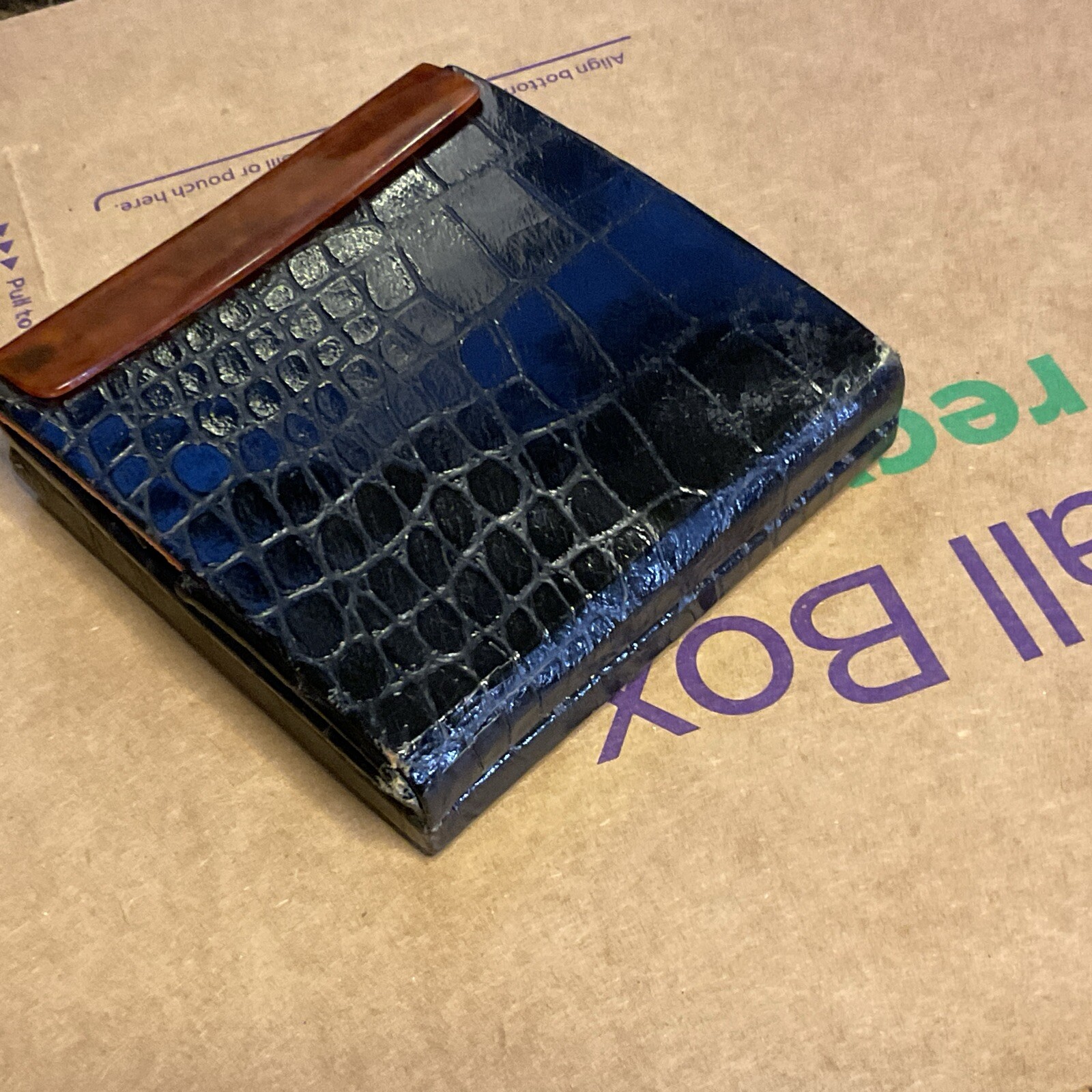 1950’s Rex 5th Avenue Vintage Ladies Powder Compact-leather With Lucite Mirror