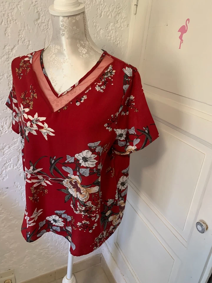 Haut shein manches courtes taille 42 motifs fleurs comme neuf - Photo 2/4