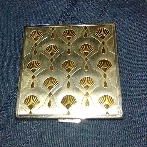 Vintage Art Deco,Majestic 3" Compact Mirror Case, Fan Goldtone ,Brush Silver USA