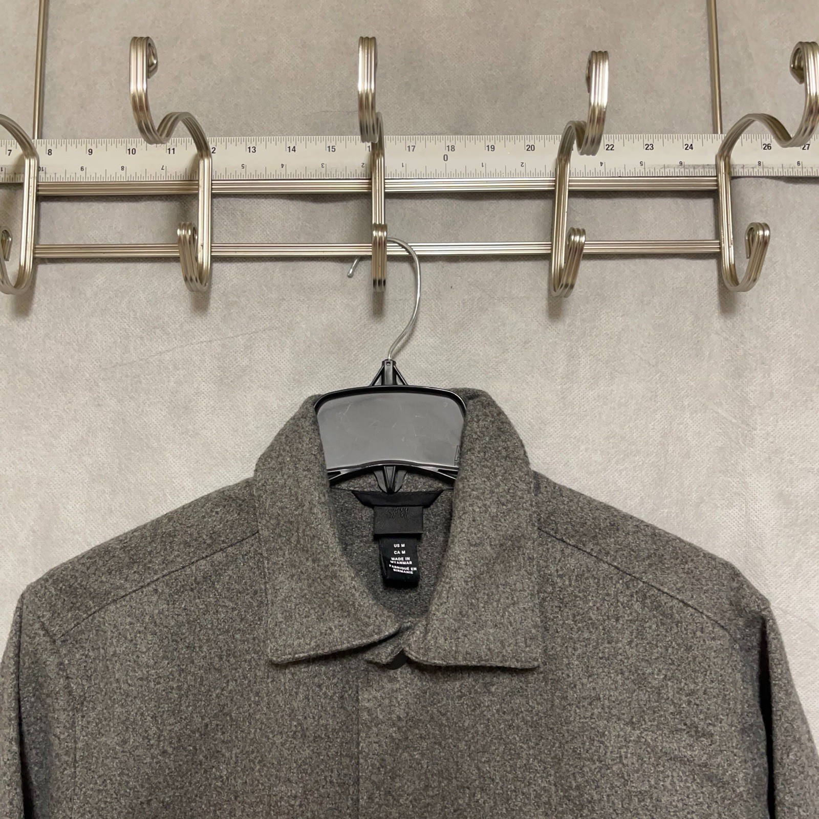 H&M Shacket M Gray Winter Tweed Shirt Snap Jacket Heavy Academia Casual Flannel