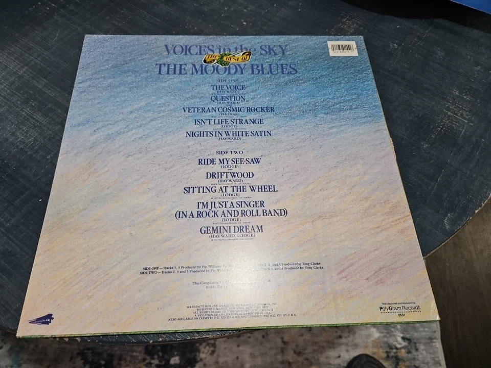 The Moody Blues Voices in the Sky LP Vinyl Best Of Polygram 1985 820 155-1 EX - Image 2 of 3