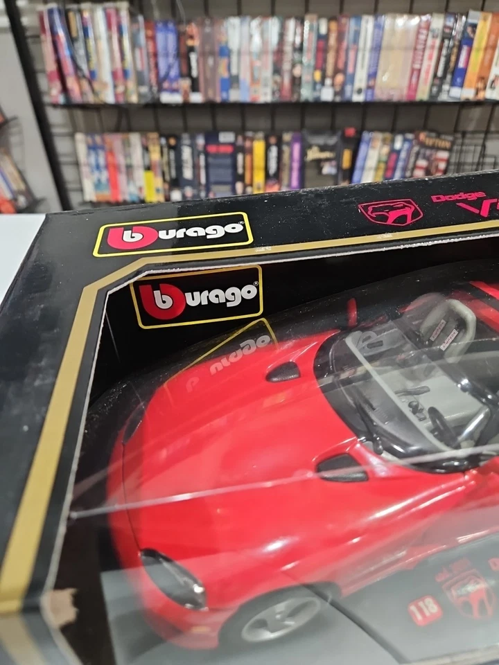 Coche modelo Bburago Diamonds 1:18 Dodge Viper RT/10 rojo diecast con caja   Foto 2 de 4