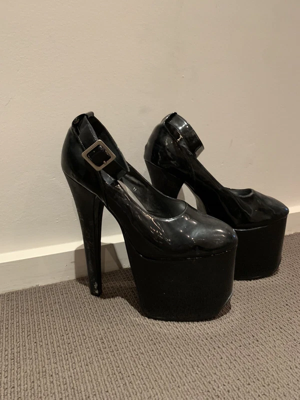 size 11 heels pumps