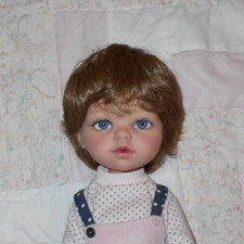 Playhouse BOB Unisex Doll Wig SIZE 8/9 AUBURN Short Layered w/Bangs C NWT