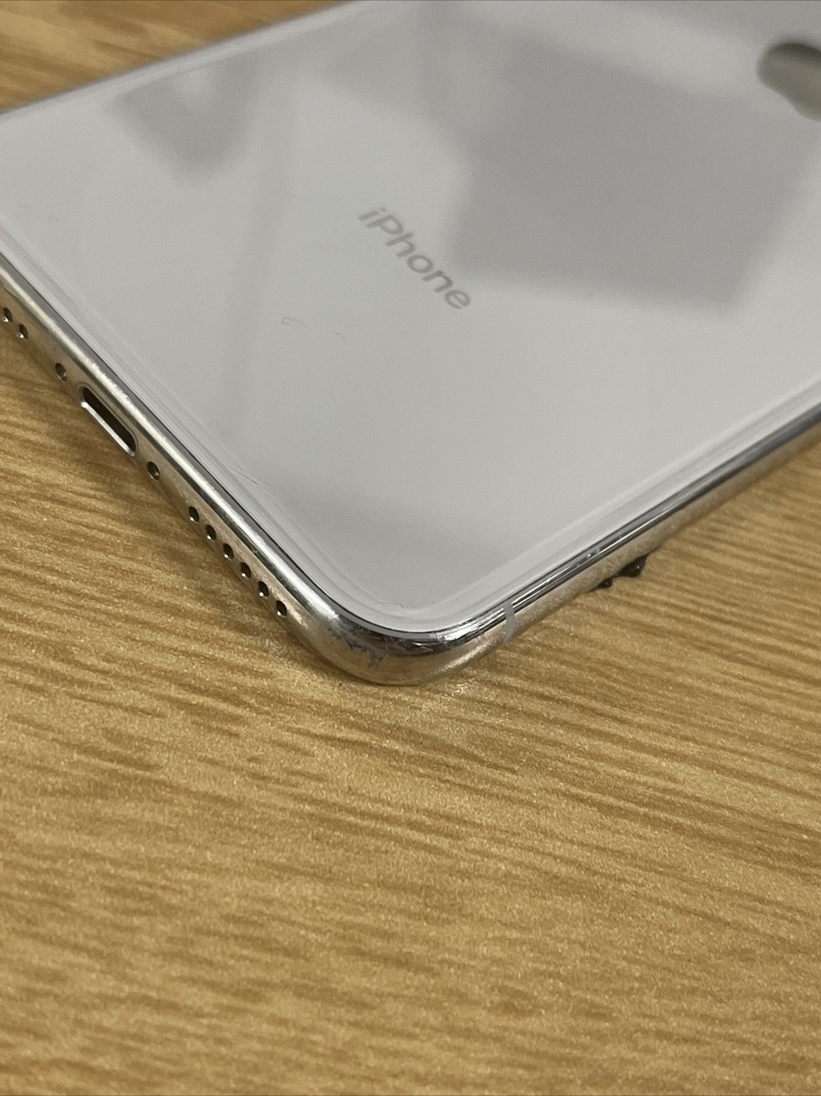 Apple - iPhone X 背面割あり　中古 iPhone X 中古整備品(リファービッシュ) をお得に購入 | Back Market
