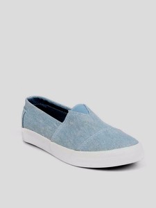 nature breeze slip on women's canvas sneakers