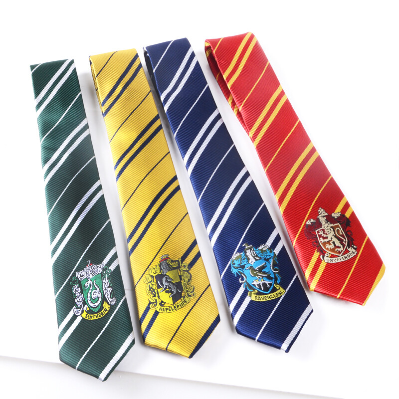 Cravatta tie Harry Potter Grifondoro Serpeverde Tassorosso - Main Image