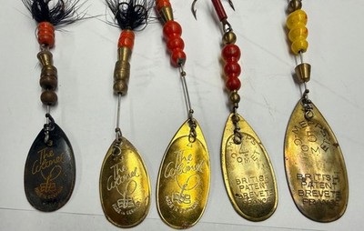 Lot of 5 Vintage Fishing Lures - 3 Colonel and 2 Mepps Comet - Germany/France