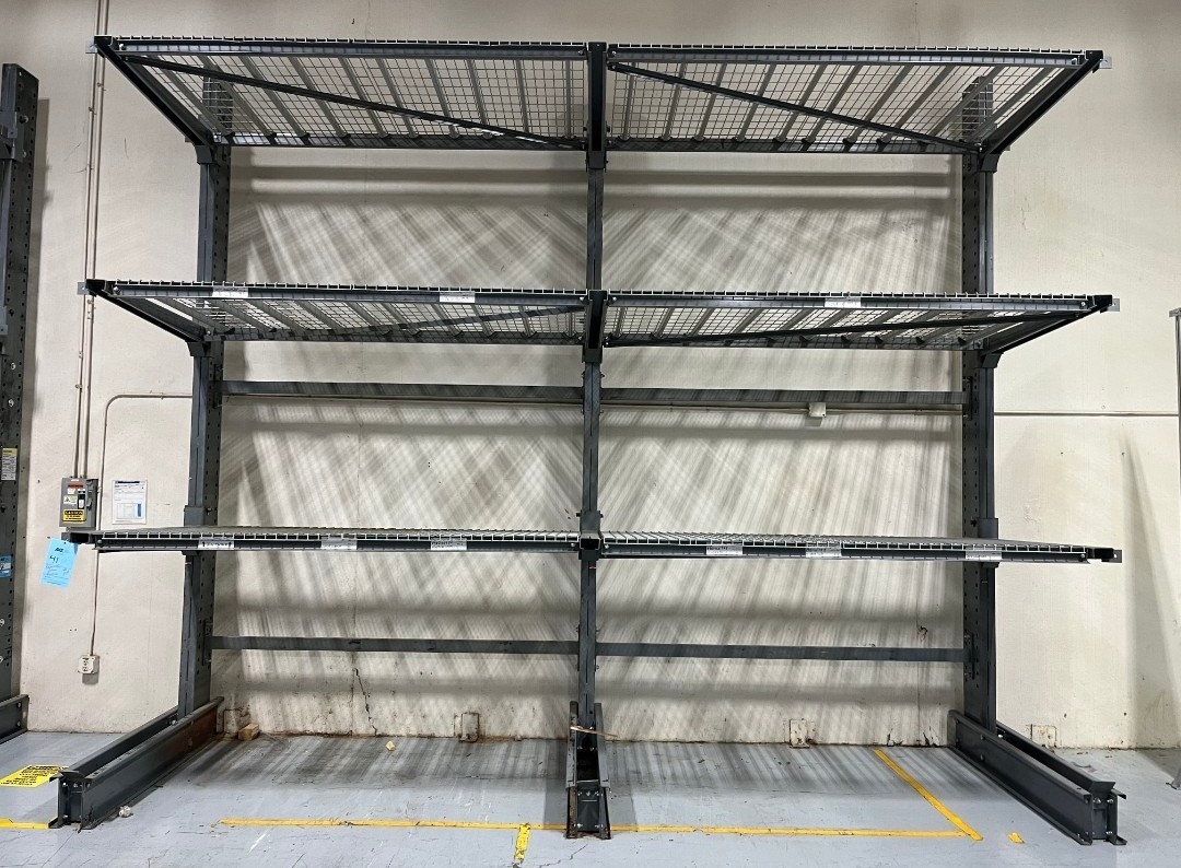 Meco Cantilever Rack 14' Wall Mount 3 Post, Single Side Storage