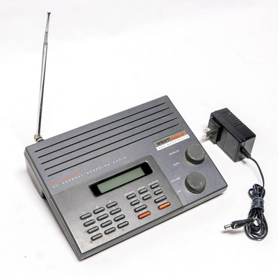 #ad ⭐ Uniden Bearcat BC 855XLT w Power Cord BC 855 XLT Scanning Radio WORKS ⭐ $34.95