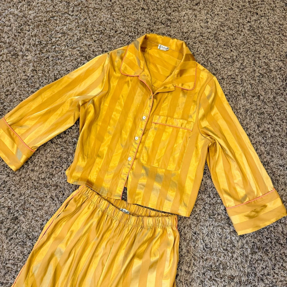 JUEGO DE PIJAMA FREE PEOPLE ÍNTIMAMENTE SATINADO XS Pijama Robin Lounge a Rayas Amarillas Foto 4 de 4