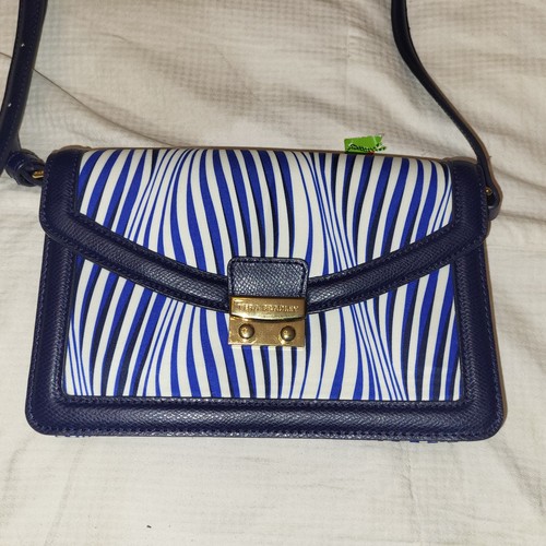 NWT Vera Bradley Tess Women's Faux Leather Wavy Navy Stripe Crossbody Bag Purse - Picture 3 of 9