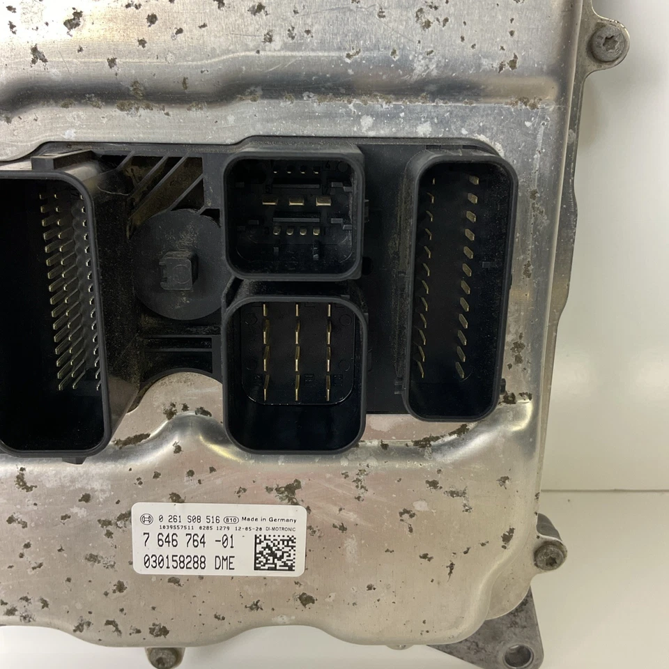 Control ECM del motor compatible con BMW 320i 328i 428i 14-18 OEM 7646764-01 Foto 4 de 4