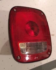 NEW Federal Mogul 4013 Tail Back Up Light Assembly Signal Stat LH