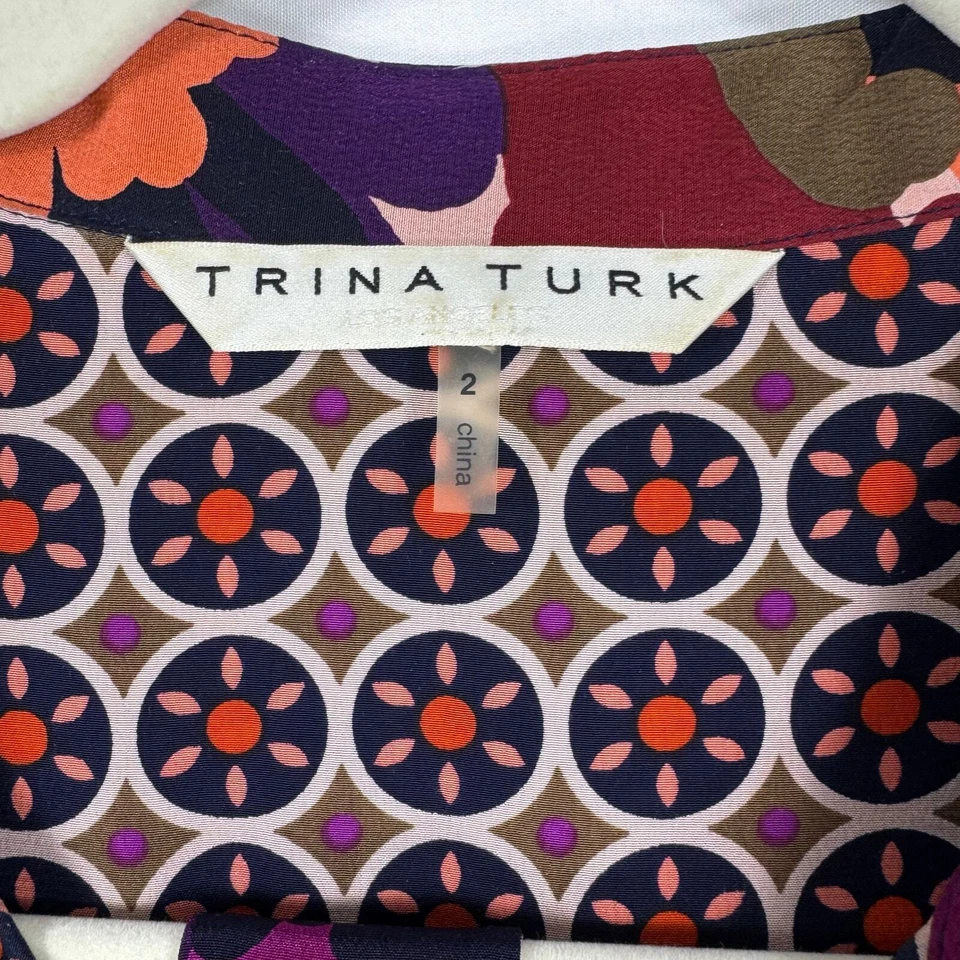 Camisa Trina Turk para mujer geométrica 100 % seda con cinturón talla 2 tostada multicolor Foto 4 de 4