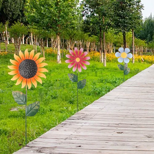 Sculpted Beauty in Your Yard Three Vibrant Sunflowers at Height of 48cm - Picture 3 of 20