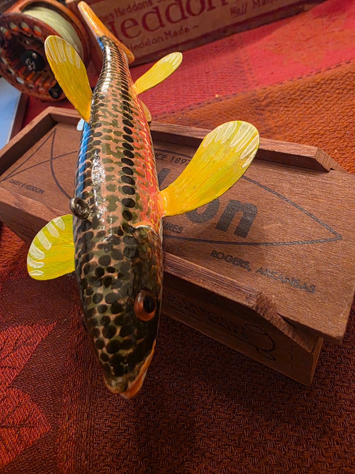 Huffman's hand carved FISH DECOY ICE SPEARING FISHING decoy MINNESOTA 7"