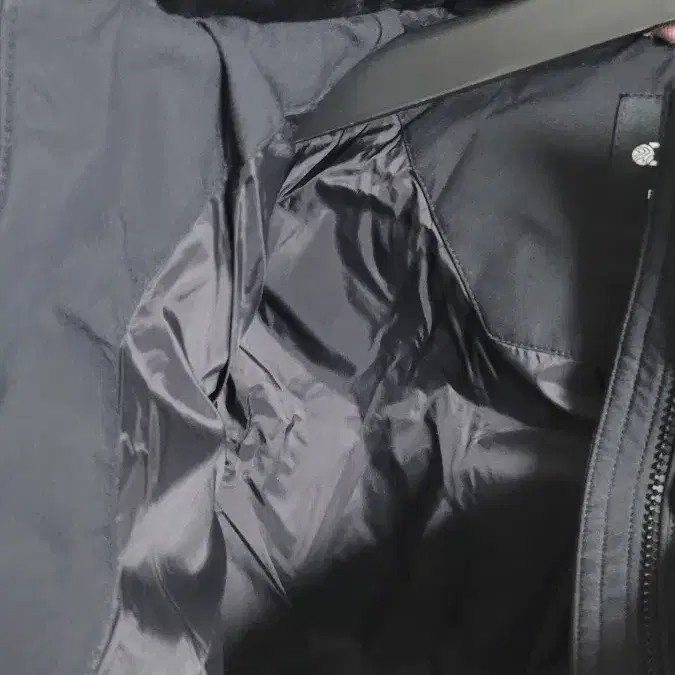 Discovery Women's Down Mid-Padding With Waist Bel… - image 10