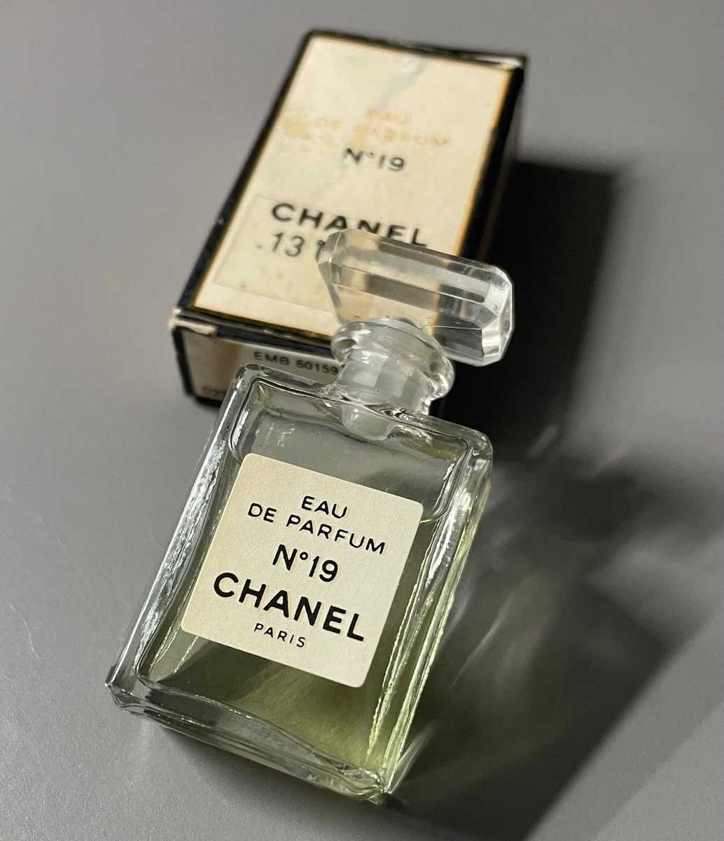 CHANEL No 19 Spray Fragrances for Women for sale | eBay