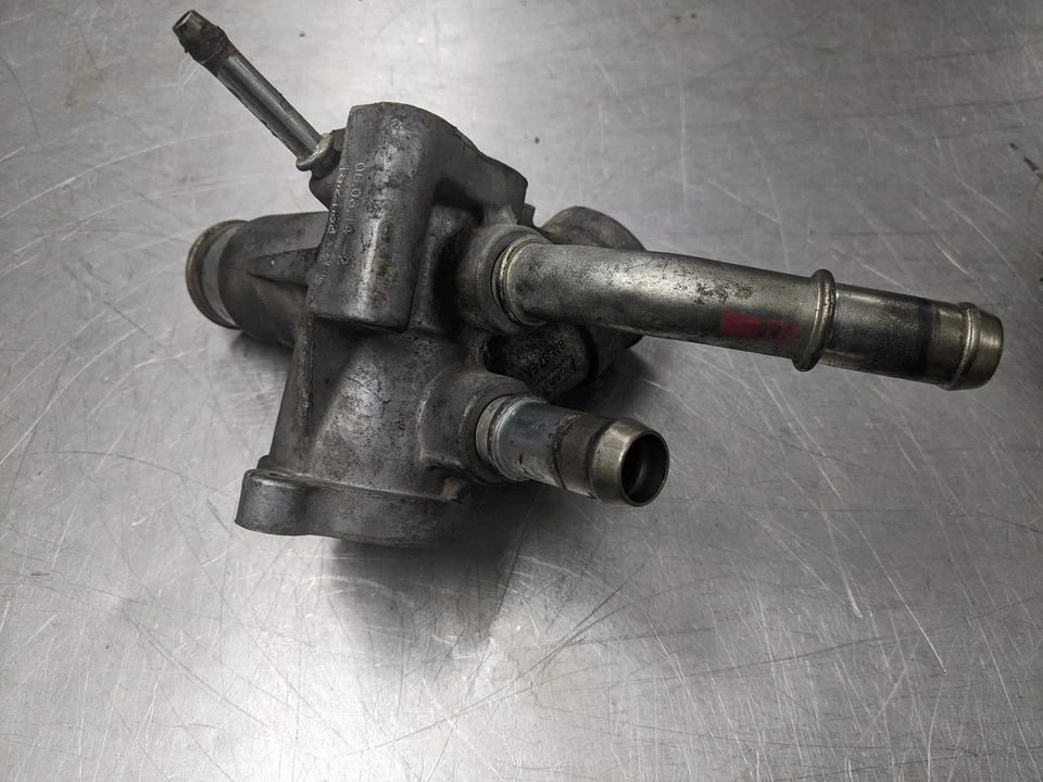 Carcasa termostato trasero para Lincoln MKX 3.7 13-15 Foto 2 de 4