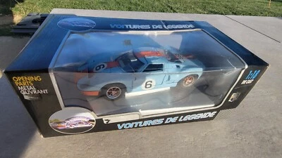 UNIVERSAL HOBBIES FORD GT 40 1/18 - Photo 1/4