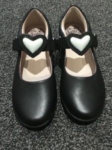girls lelli kelly school shoes