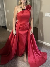 Terani Couture 242E3110 Evening Dress  size 8