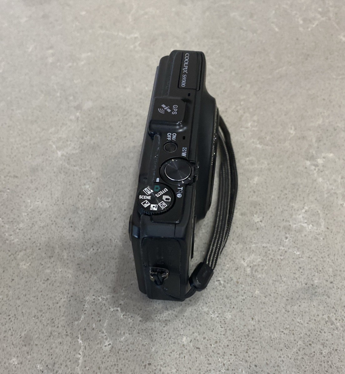 Nikon COOLPIX S9300 16.0MP Digital Camera - Black FOR PARTS