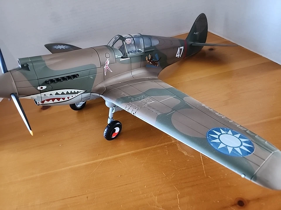 Juguetes siglo XXI P-40 Flying Warhawk Tigers 1:18 Segunda Guerra Mundial Foto 3 de 4