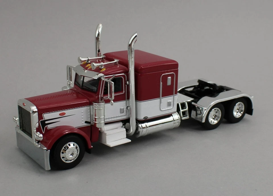 2025 DCP 1:64 *MAROON & WHITE* Peterbilt 389 63" Flattop w/WILSON COVERED WAGON - Image 4 of 4