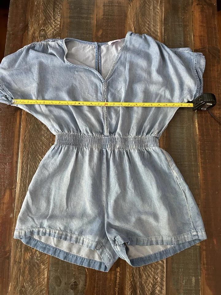 Pink Lily Women’s M Denim Short Sleeve One Piece Romper - Image 3 of 4