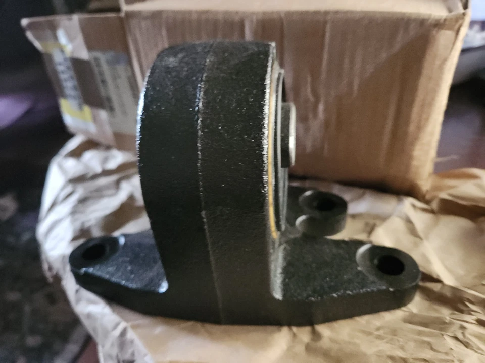 New Acdelco 22684872 Genuine Gm Parts™ Engine Mount Rear - Image 4 of 4