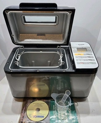 Zojirushi BB-PAC20 Home Bakery Virtuoso Breadmaker 2lb Loaf w/ Acc *MINT CLEAN*