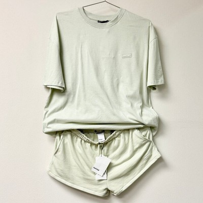 NWT Zara x PANTONE Short Sleeve T-Shirt & Low Rise Short Set Mint Women's Size M