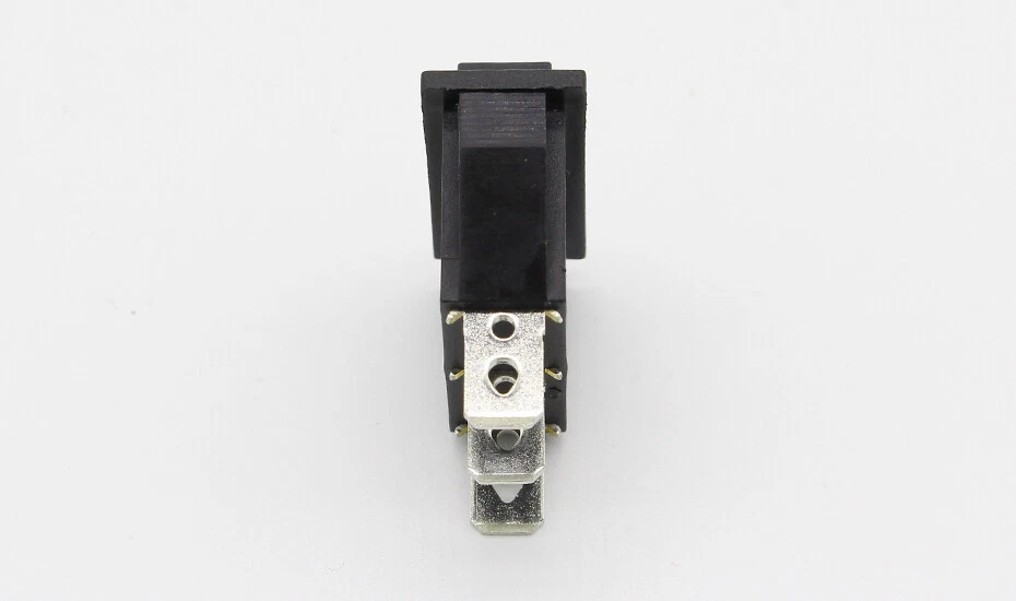 Interrupteur KCD3 à Bascule Noir 3 Positions 3 Broches SPDT ON / OFF / ON - Photo 4/4