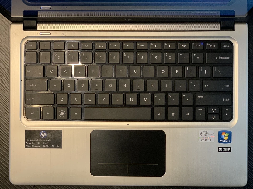 HP Folio 13-1016TU Laptop 13.3" i3-2367M| 1.60GHz| 4GB RAM| 128SSD| Win 10 Pro - Image 4 of 4