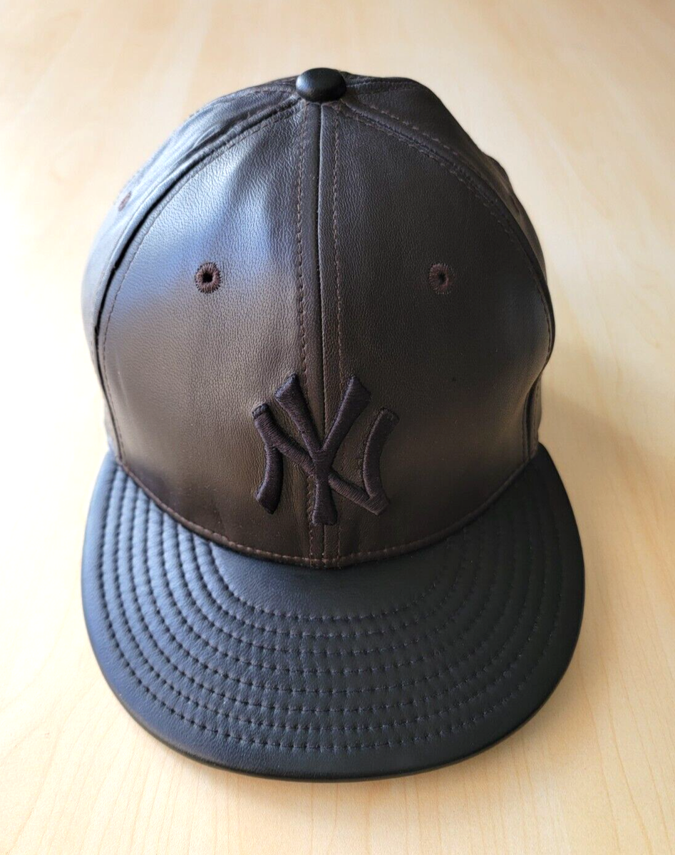 New Era New York Yankees Genuine 100% Leather Deadstock New Era New York Yankees Genuine 100% Leather Deadstock