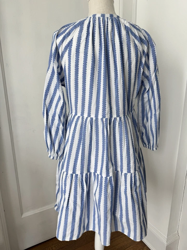 Vestido midi con capas de jacquard ondulado manga larga Vineyard Vines talla pequeña nuevo sin etiquetas Foto 2 de 4