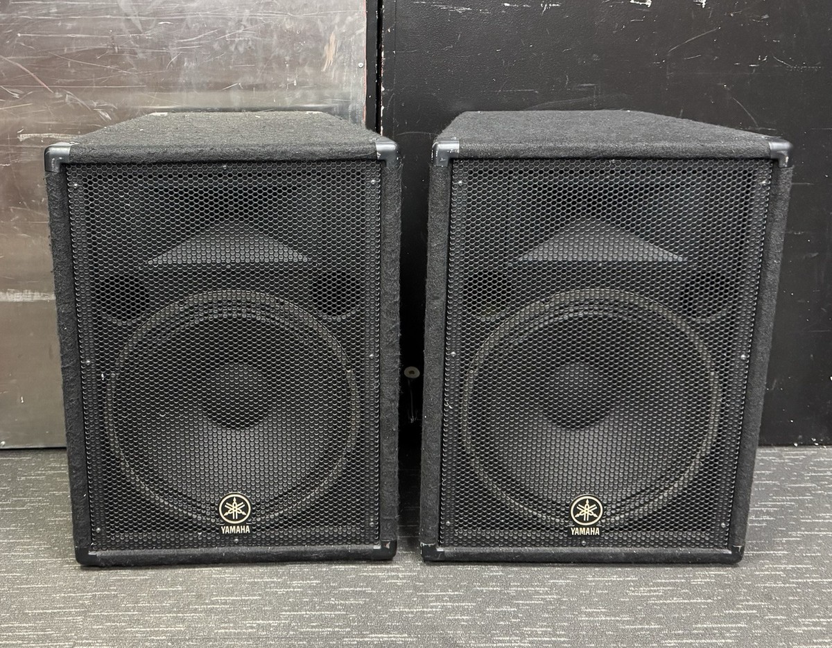 Portable Speaker Yamaha Br15 Speakers Pair Of Yamaha BR15 800W 15