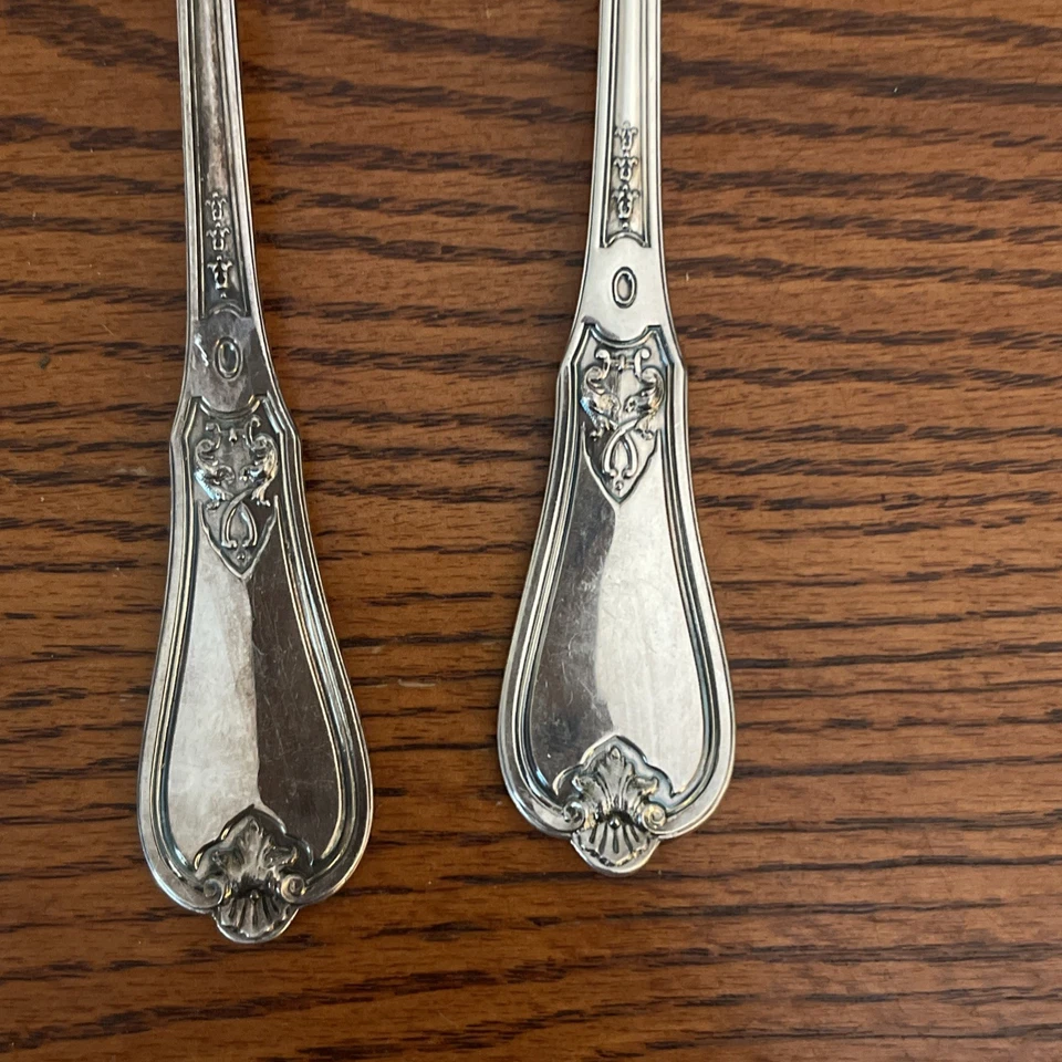 Cucharas para servir Buccellati Alicante (2) hechas en Italia Foto 3 de 4