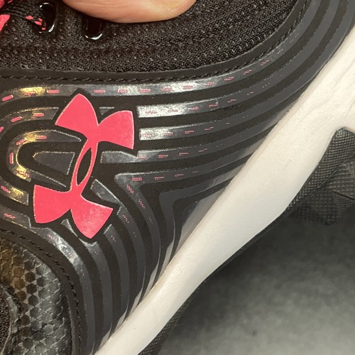 Neu ohne Karton Under Armour Glyde Softballschuhe Mädchen 6 schwarz pink Schnürschuhe Gummispikes - Bild 14 von 24