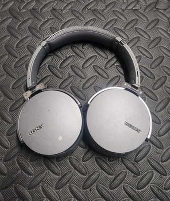 Sony MDR-XB950BT Extra Bass Wireless Bluetooth Headphones Tested Working Grey