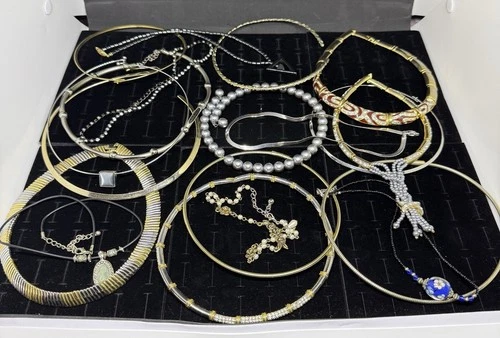 Vintage Estate Costume Jewelry Choker Necklaces Lot Of 19 Silver & Gold Tones